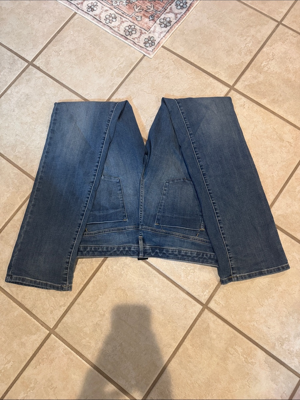 Straight Leg Women's Jeans in Dark Blue - Classic Fit - Picture 3 of 9